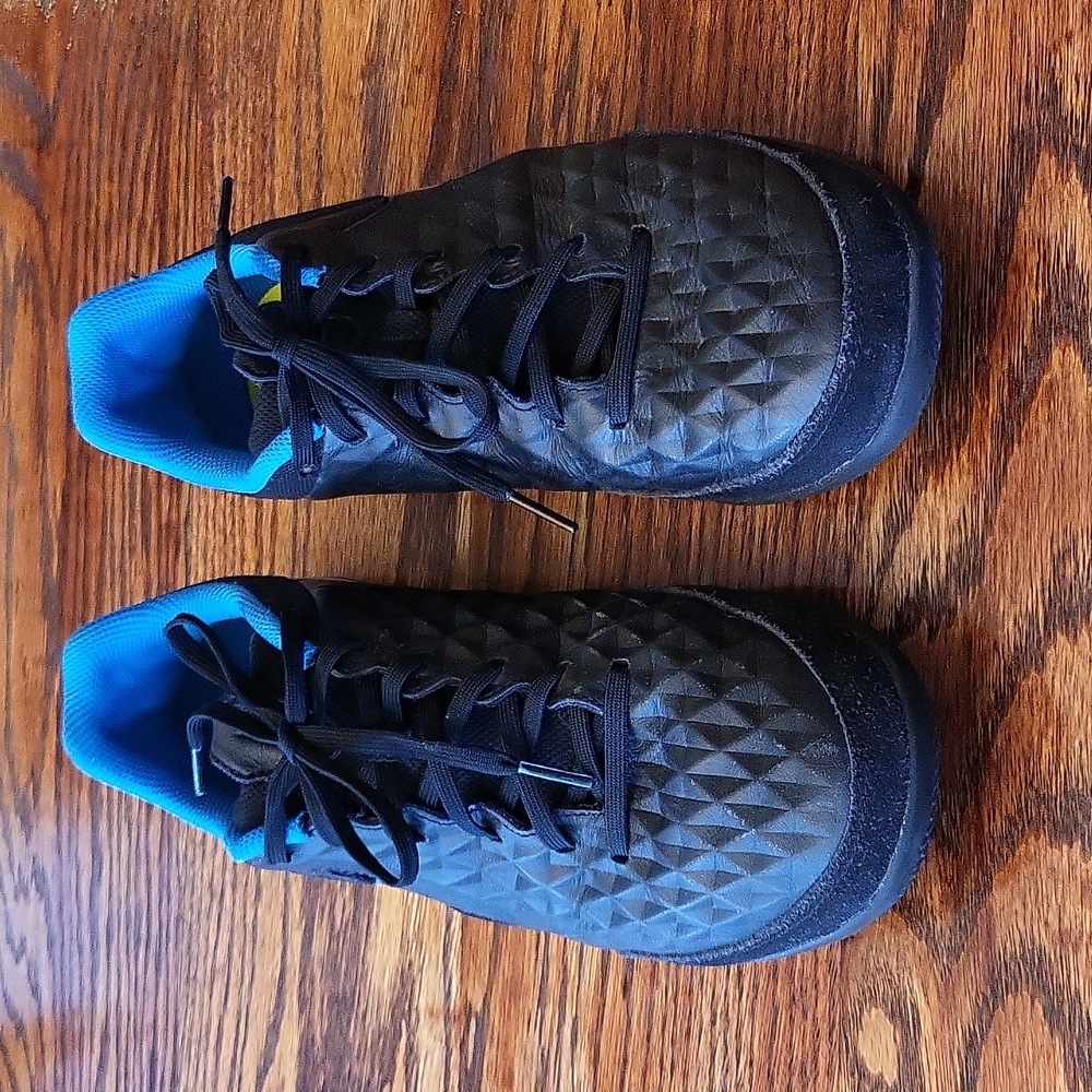 Nike Tiempo Indoor Soccer Shoes